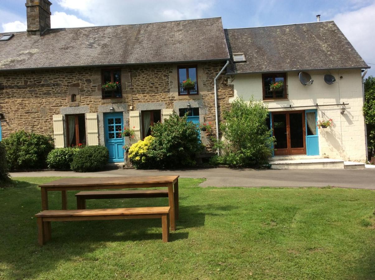 La Cahudiere Saint-Martin-Landelles Exterior photo